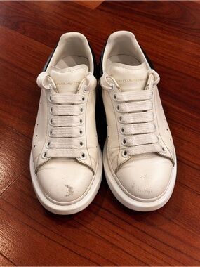 Alexander McQueen Oversized Sneakers White Black Leather Size 36.5 / US 6.5